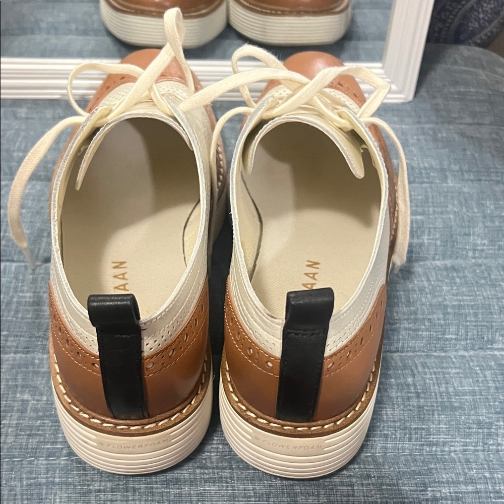 Cole Haan Cream and Tan Leather Flats - Picture 6 of 6
